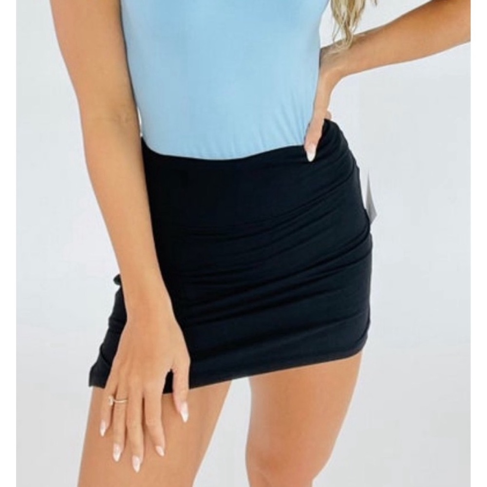 Rae Mode Black Active Skirt with built in shorts
